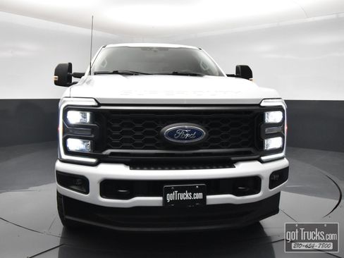 Used 2023 Ford F250 XL w/ STX Appearance Package AWD/4WD image 52