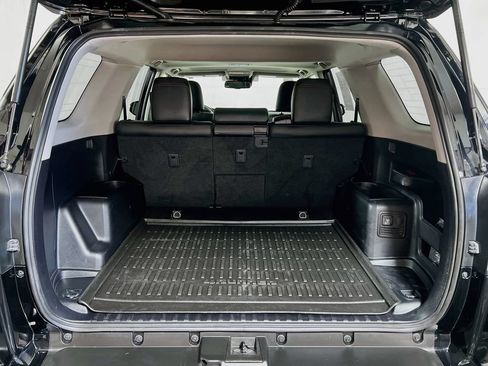 Certified 2024 Toyota 4Runner TRD Off-Road Premium w/ Off Road Premium Plus Package AWD/4WD image 23
