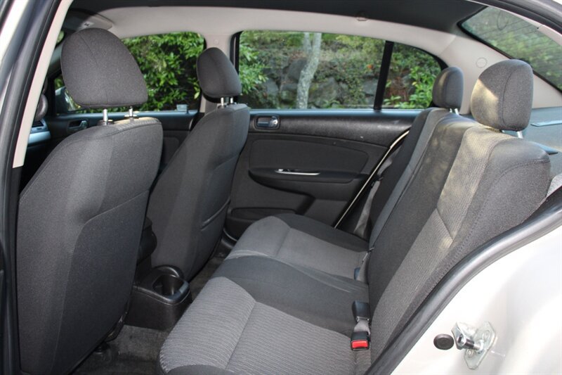 Used 2009 Chevrolet Cobalt LT FWD image 14