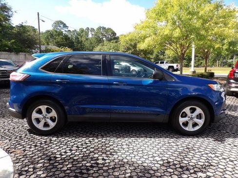 Used 2020 Ford Edge SE FWD image 5