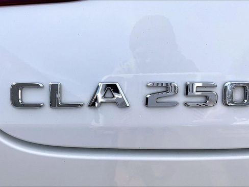 Certified 2023 Mercedes-Benz CLA 250 4MATIC image 33