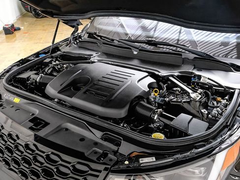 Used 2022 Land Rover Discovery S R-Dynamic image 47