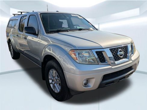 Used 2015 Nissan Frontier SV w/ SV Value Truck Package image 2