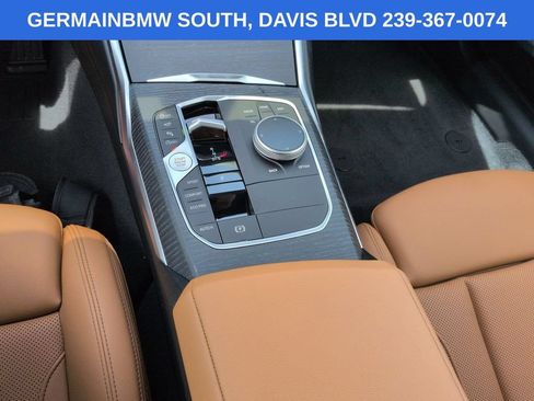 Used 2025 BMW 230i Coupe w/ Premium Package RWD image 19