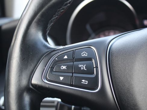 Used 2015 Mercedes-Benz C 300 4MATIC Sedan image 27