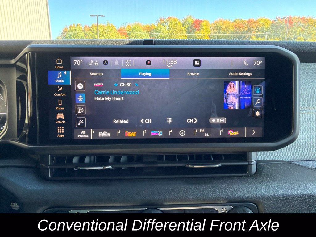 Used 2024 Jeep Wrangler Unlimited AWD/4WD image 24