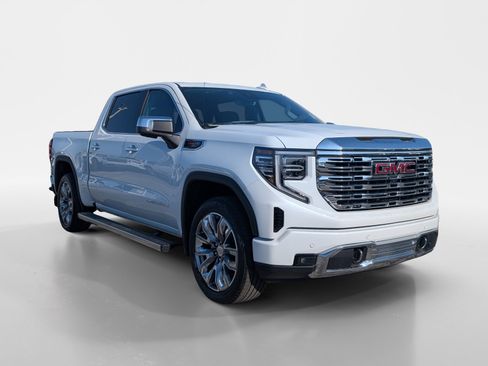 New 2026 GMC Sierra 1500 Denali w/ Denali Reserve Package AWD/4WD image 2