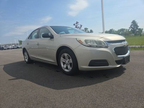 Used 2015 Chevrolet Malibu LS FWD image 1