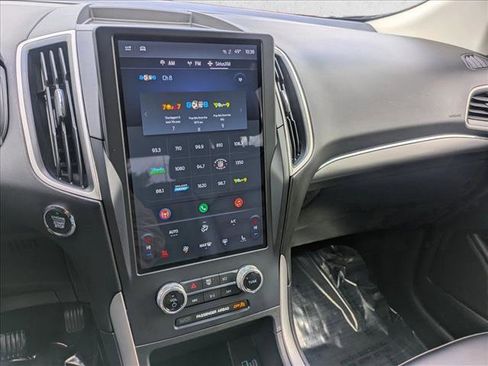 Used 2022 Ford Edge SEL w/ Convenience Package image 18