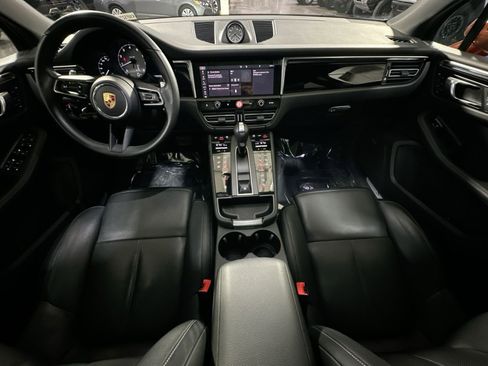 Used 2023 Porsche Macan S image 34