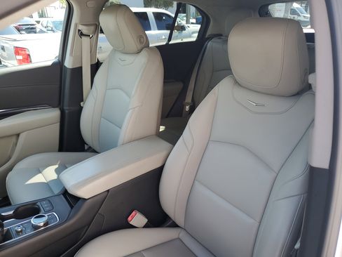 Used 2020 Cadillac XT4 Luxury image 19