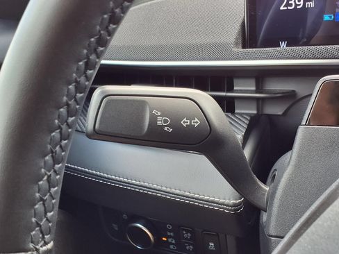 Used 2024 Ford Mustang Mach-E Select RWD image 18