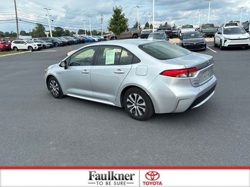 Used 2021 Toyota Corolla LE w/ Carpet Mat Package (TMS) FWD image 13