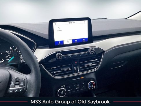 Used 2022 Ford Escape SE image 9