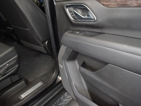 Used 2022 Chevrolet Tahoe Z71 w/ Off-Road Capability Package image 21