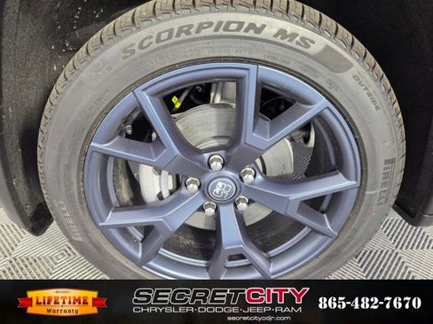 New 2026 Jeep Cherokee Limited AWD/4WD image 9