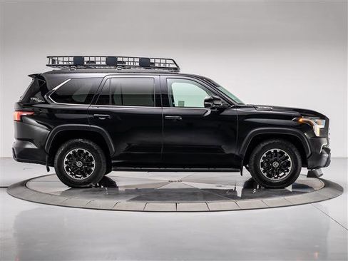 Used 2024 Toyota Sequoia SR5 w/ SR5 Premium Package AWD/4WD image 6