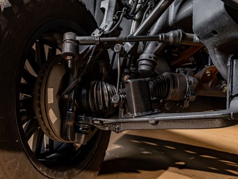 Used 2021 Chevrolet Silverado 2500 LTZ w/ LTZ Plus Package image 12