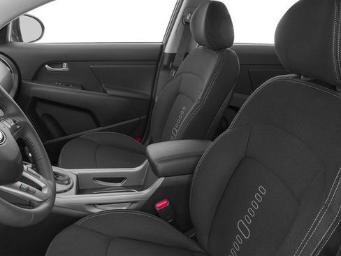 Used 2014 Kia Sportage LX FWD image 11