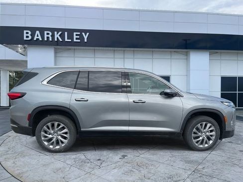 New 2026 Buick Enclave Preferred w/ Super Cruise Package FWD image 2