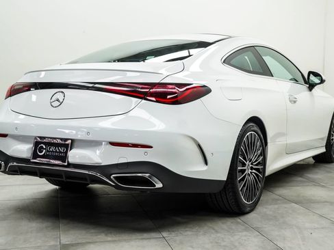 Used 2025 Mercedes-Benz CLE 300 4MATIC Coupe w/ AMG Line image 13
