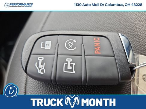 New 2025 RAM ProMaster 2500 w/ Quick Order Package 22G SLT image 27