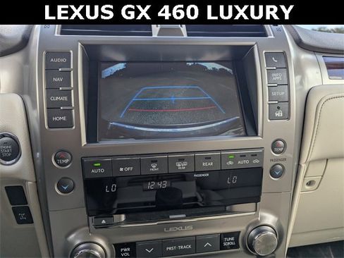 Used 2016 Lexus GX 460 Luxury w/ Preferred Accessory Package image 33