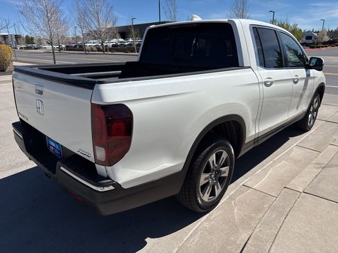 Used 2019 Honda Ridgeline RTL-T image 5