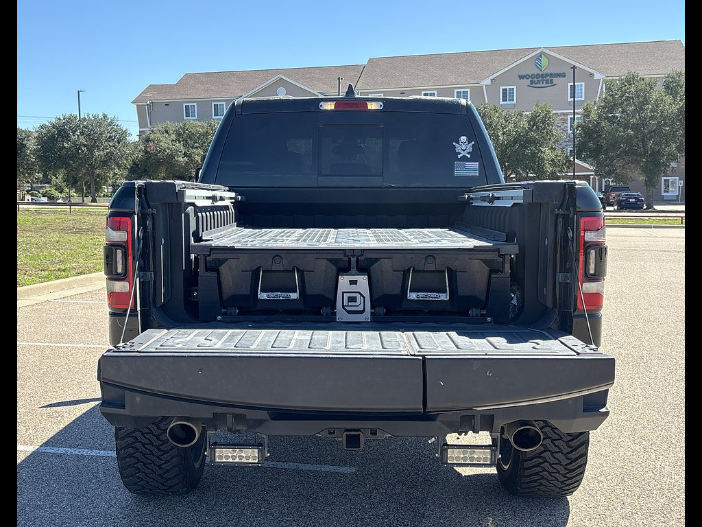 Used 2020 RAM 1500 Laramie AWD/4WD image 6