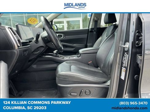 Used 2024 Kia Sorento S AWD/4WD image 14
