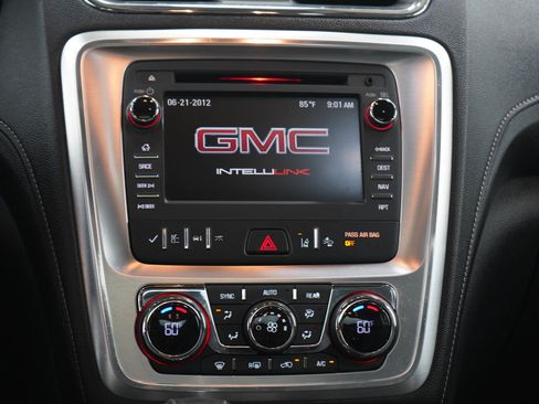 Used 2016 GMC Acadia SLT w/ Premium Edition AWD/4WD image 20
