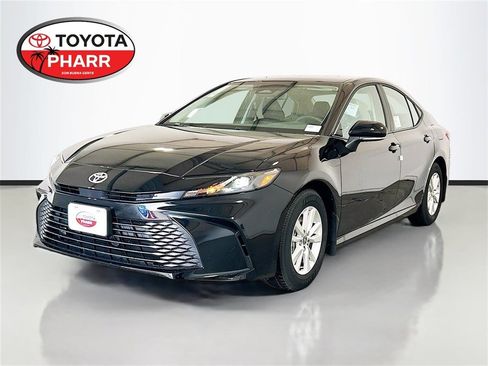 New 2026 Toyota Camry LE image 1