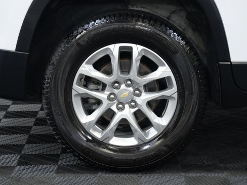 Used 2020 Chevrolet Traverse L FWD image 53