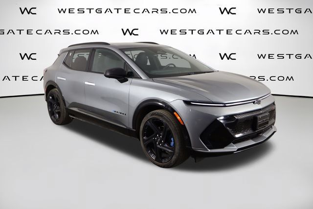 Used 2024 Chevrolet Equinox EV RS FWD image 47