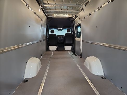 New 2026 Mercedes-Benz Sprinter 2500 image 13