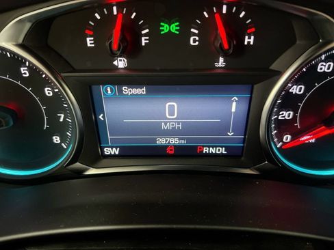 Used 2023 Chevrolet Equinox LT FWD image 13