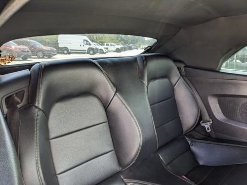 Used 2016 Ford Mustang Premium RWD image 18