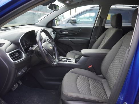 Used 2019 Chevrolet Equinox LT AWD/4WD image 2