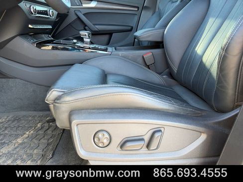 Used 2024 Audi Q5 2.0T Premium w/ Convenience Package AWD/4WD image 11
