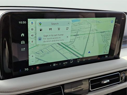 New 2026 Lincoln Aviator AWD image 13