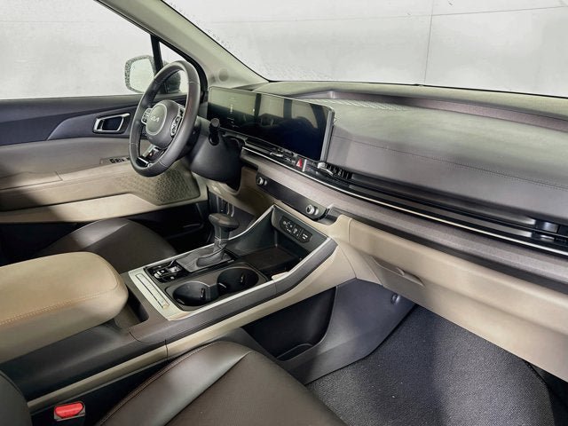 Certified 2026 Kia Carnival EX FWD image 30