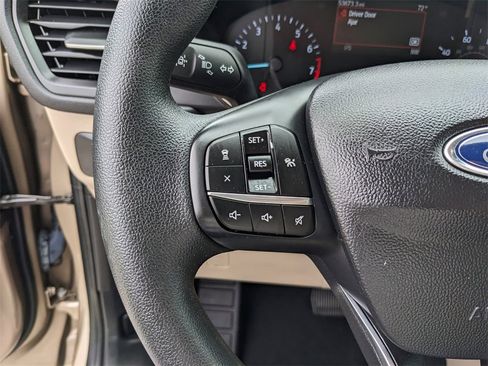 Used 2020 Ford Escape SE image 29