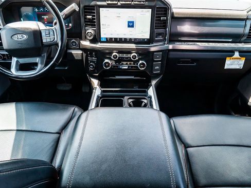 Used 2023 Ford F250 Lariat w/ Lariat Ultimate Package AWD/4WD image 25
