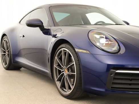 Used 2020 Porsche 911 Carrera RWD image 15