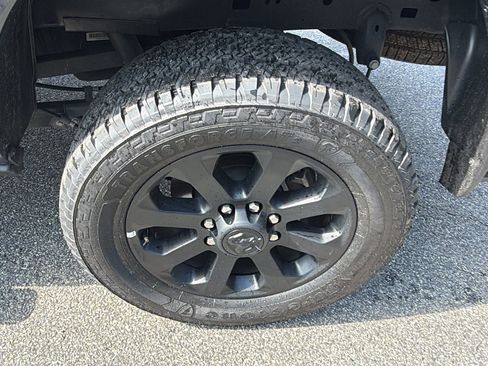 Used 2025 RAM 2500 Big Horn AWD/4WD image 12