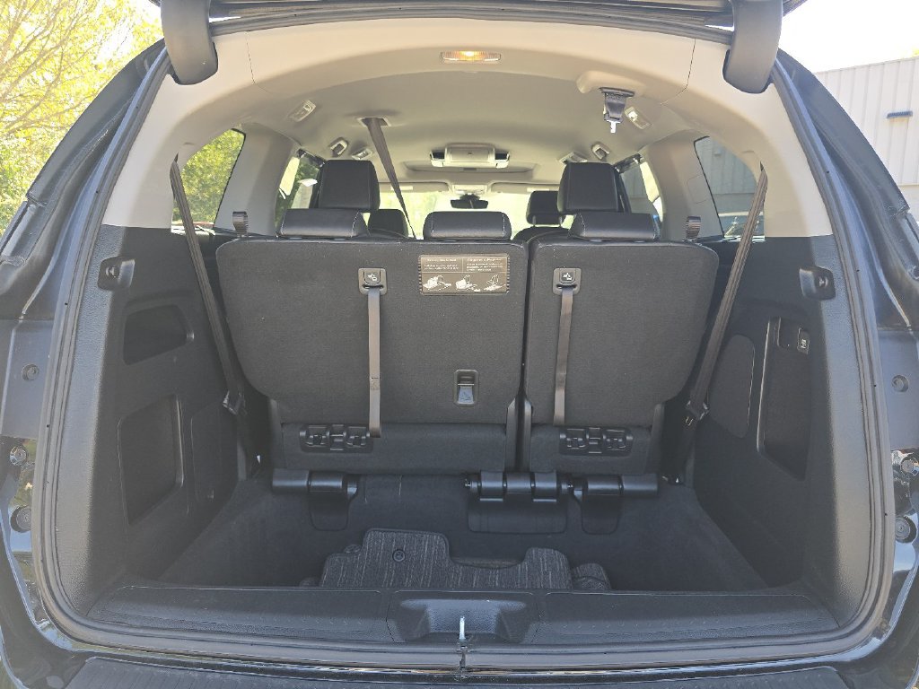 Used 2024 Honda Odyssey Touring image 16