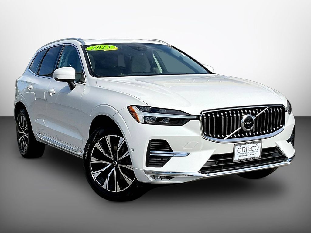 Used 2023 Volvo XC60 B5 Plus AWD/4WD image 1