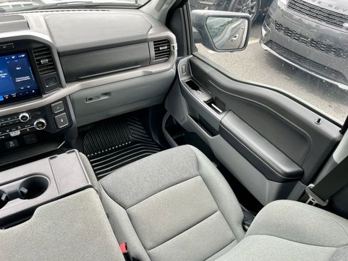 Used 2024 Ford F150 XLT image 17