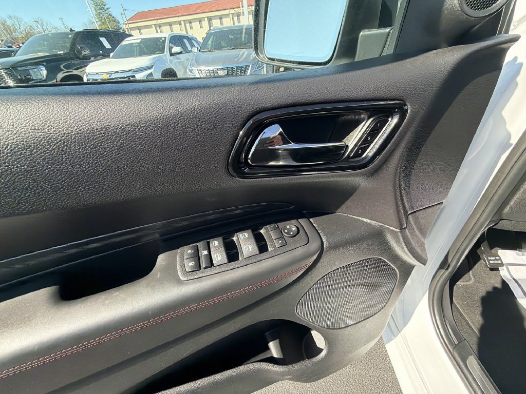 Used 2025 Dodge Durango R/T AWD/4WD image 19