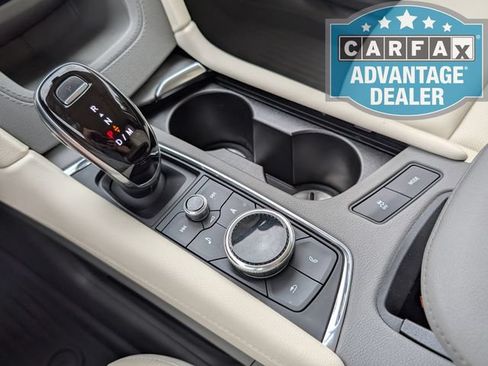 Used 2022 Cadillac XT5 Premium Luxury w/ Technology Package FWD image 12